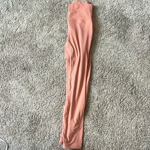 Lululemon coral/nude leggings